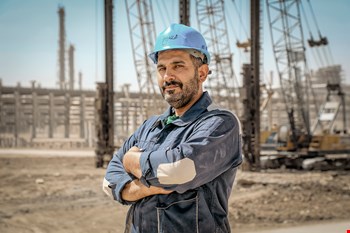 استراکچرکار پروژه پالایشگاه آبادان: با یوگا و مدیتیشن استرسم را کم می‌کنم