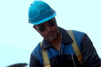 عبدالرضا رابحی استادکار برشکاری پروژه پالایشگاه آبادان: دنیای من ساکت است اما...