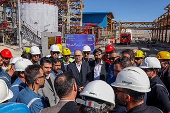 گزارش تصویری/بهره‌برداری از پروژه گوگردزدایی و تصفیه گازوئیل پالایشگاه شیراز